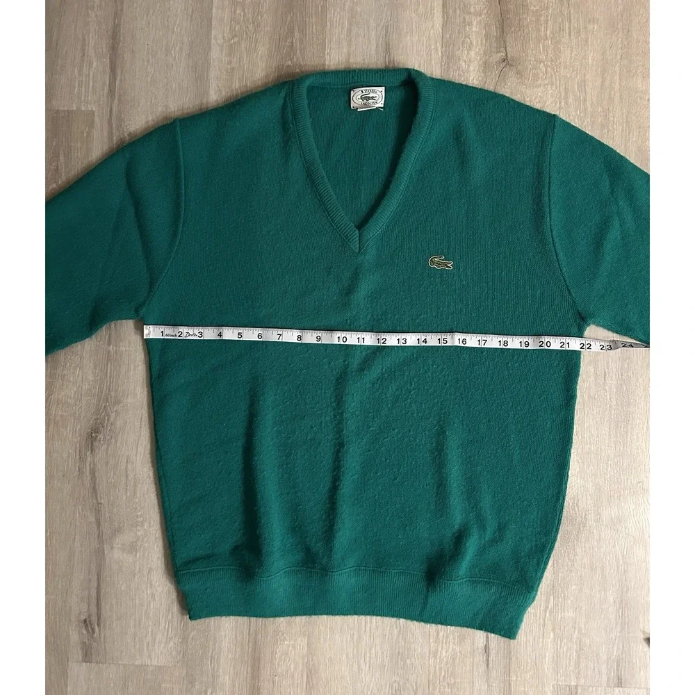 Izod Lacoste Vintage V-Neck Acrylic Sweater, 70-80's Made In USA Kelly Green L